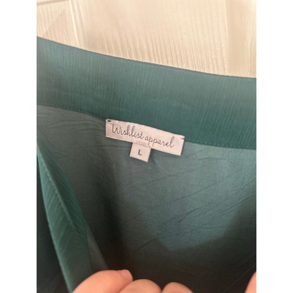 Women's Wishlist apparel Blouse Green Size L - Picture 2 of 2